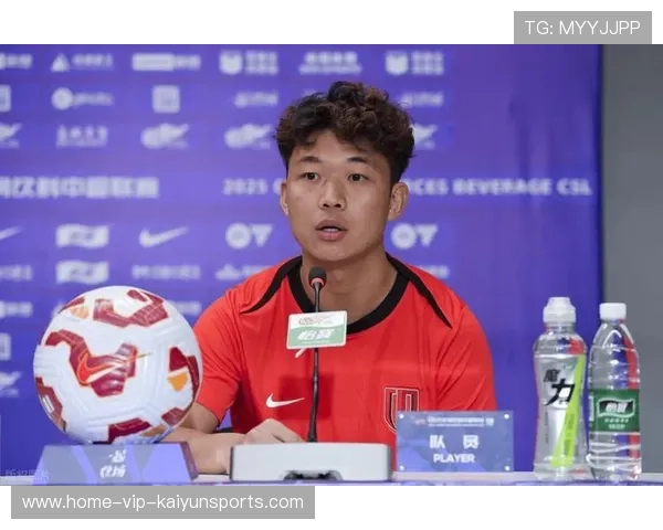 严鼎皓参与辽宁铁人首场公开课，定位球助攻队友破门